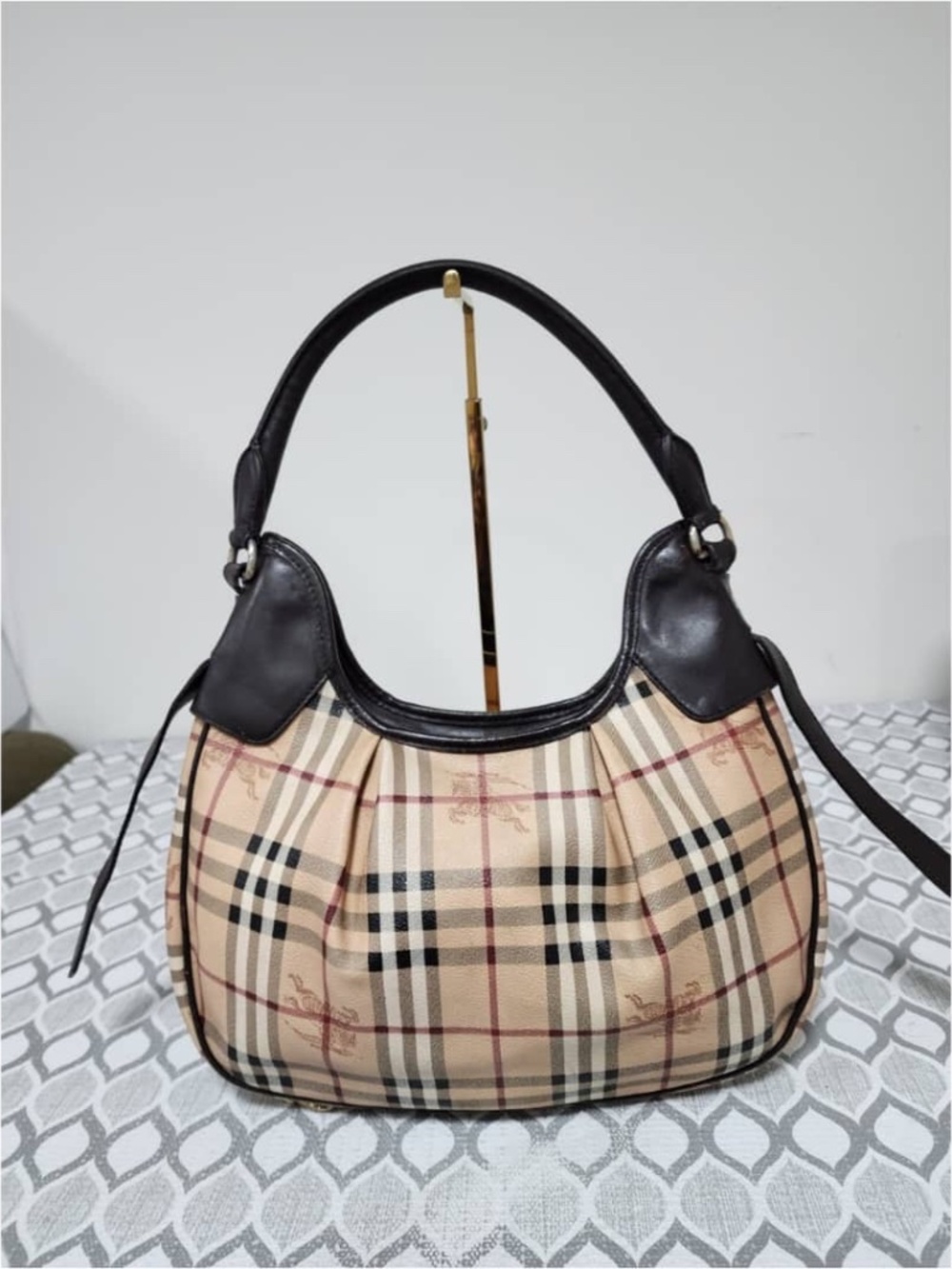 Authentic BURBERRY Haymarket Check Small Brooklyn Hobo Brown/Beige